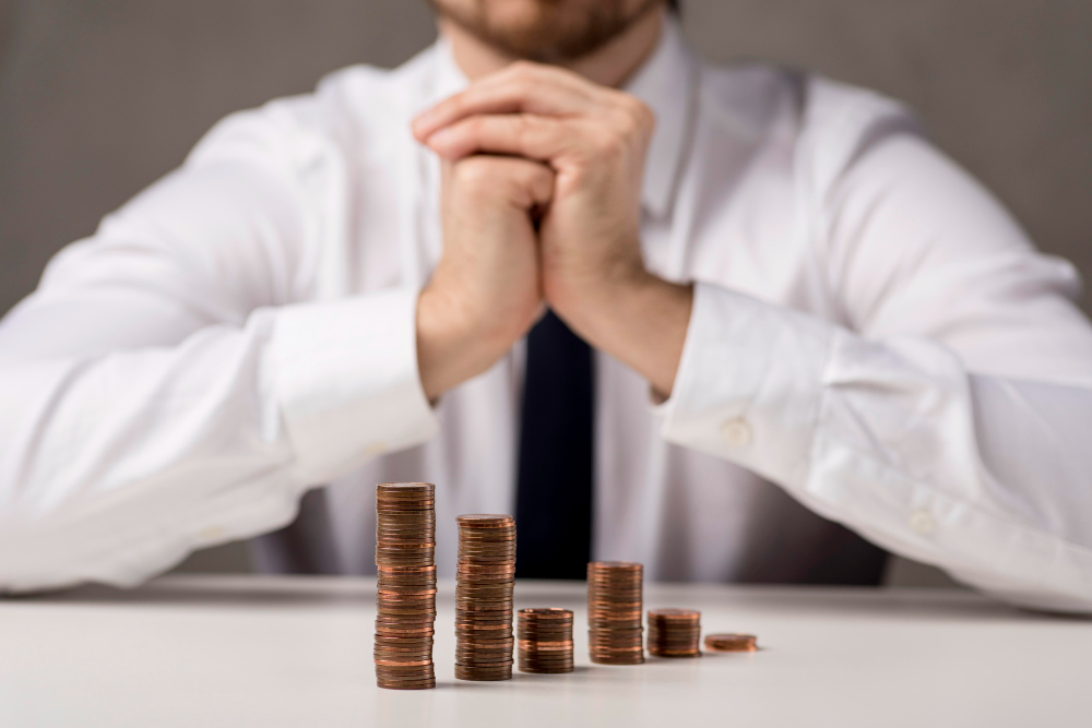 Т-Банк и ВТБ разместили облигации с доходностью 17,55% и 13,55%